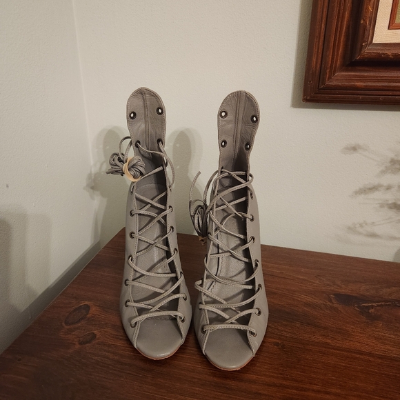 Zimmermann Lace Up Heels in Gray E.U. 37, U.S. 6.5 - Picture 4 of 16